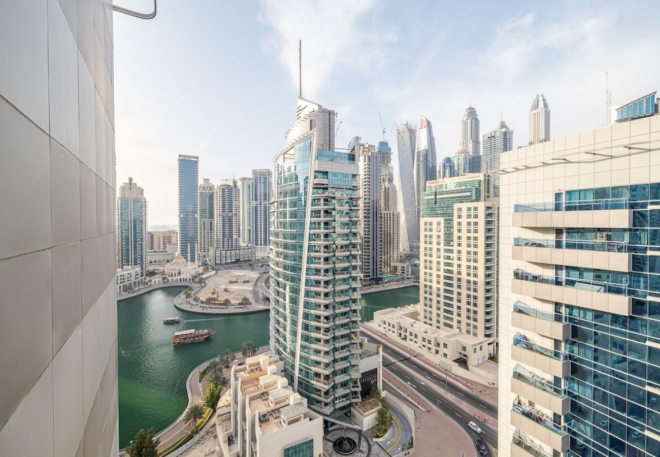 Apartment in Dubai - 1BDR apartment with Dubai Marina view/close to JBR 