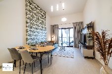 Apartment in Dubai - HHH - Modern 2BDR Apartment in Jumeirah Golf Estates 