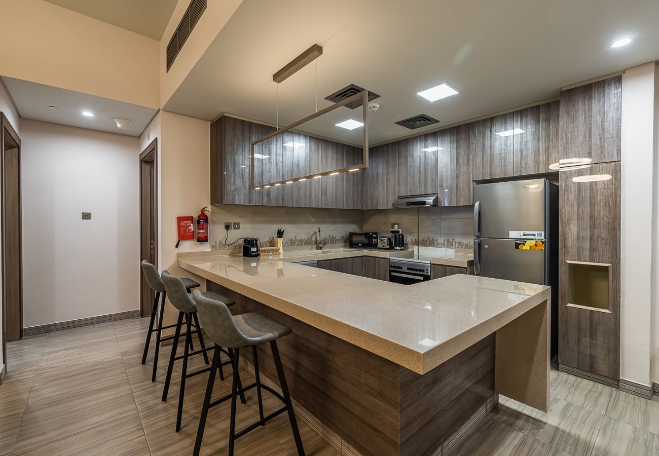 Apartment in Dubai - Comfortable Living I 2-Bedroom Apartment at MBL Residences, JLT