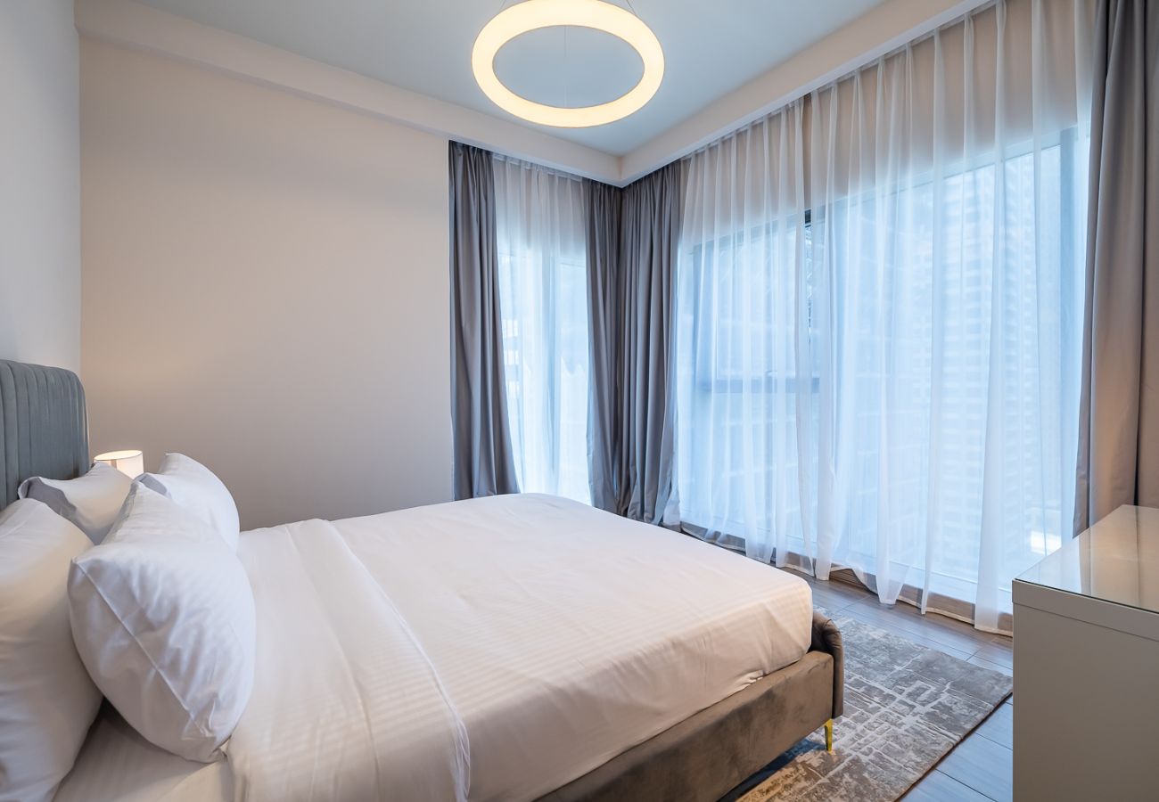Apartment in Dubai - Comfortable Living I 2-Bedroom Apartment at MBL Residences, JLT