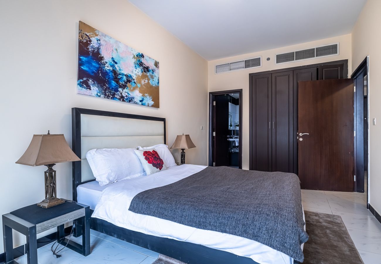 Apartment in Dubai - Modern 1BDR in JVC / with balcony