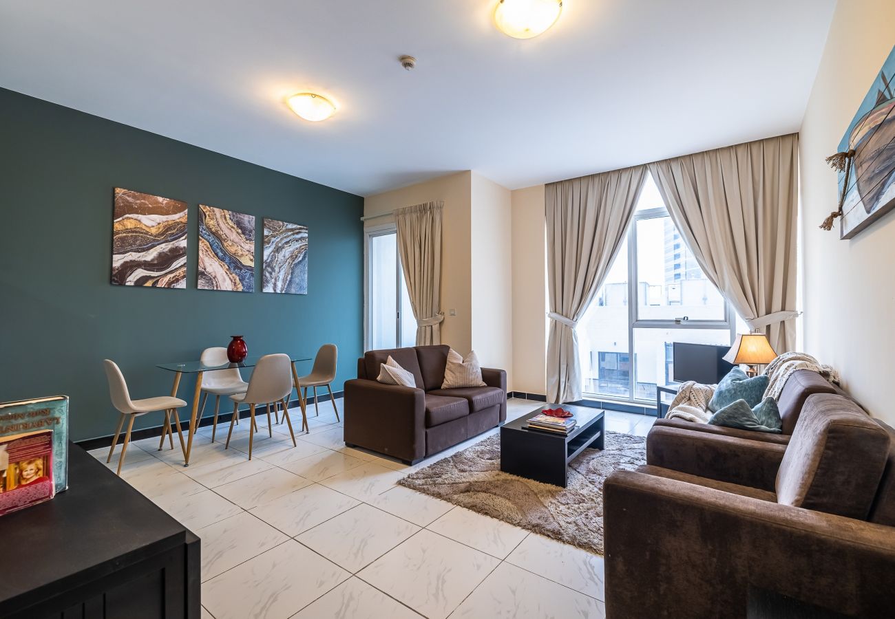 Apartment in Dubai - Modern 1BDR in JVC / with balcony