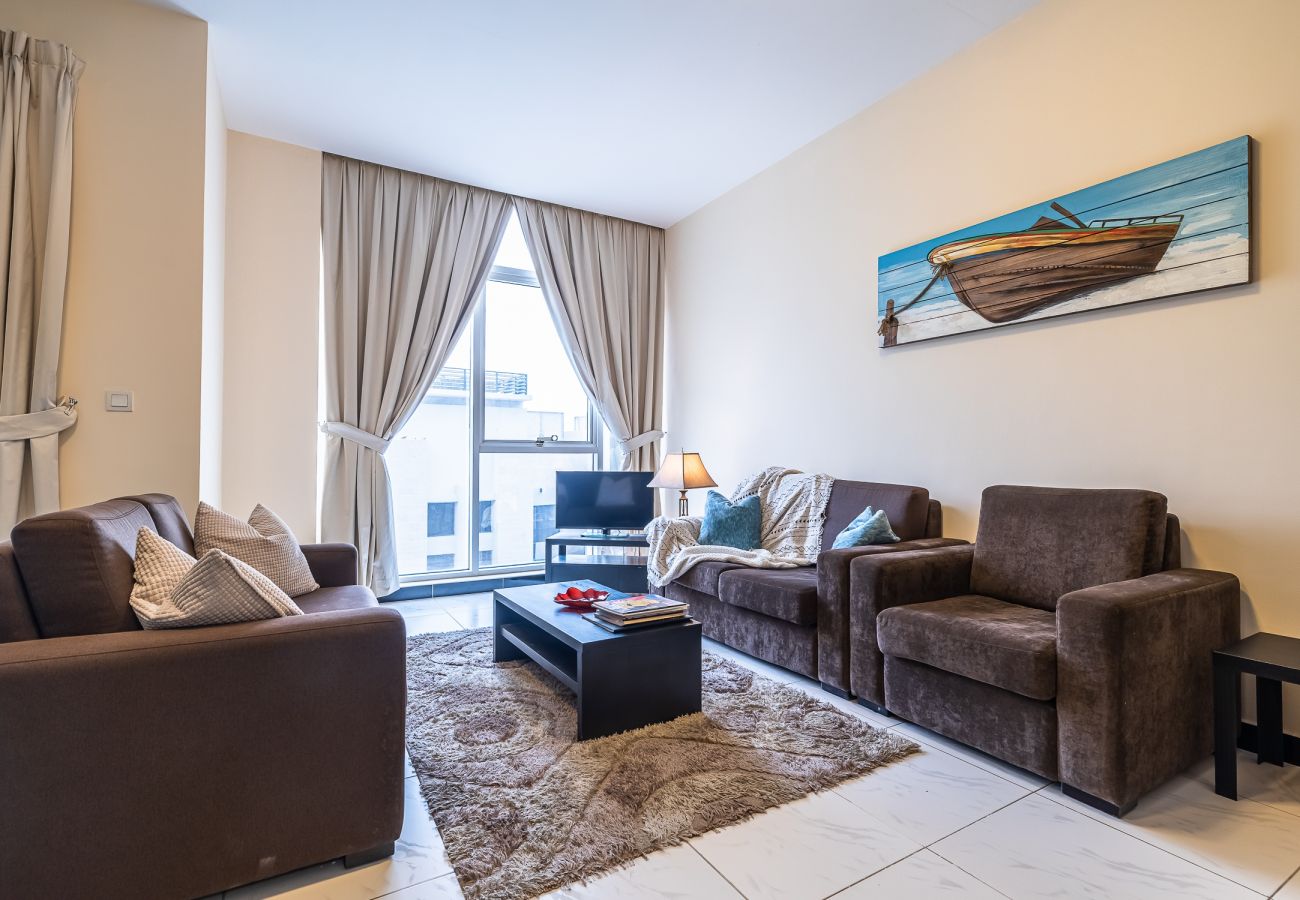 Apartment in Dubai - Modern 1BDR in JVC / with balcony