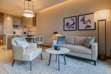 Apartment in Dubai - Residential Apartment I Fully Equipped I The Address Dubai Opera 