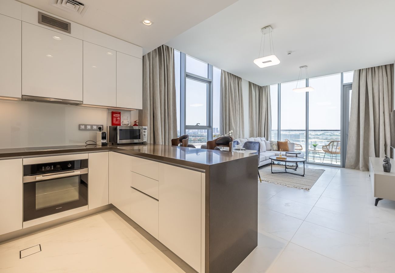Apartment in Dubai - Modern 1-Bedroom Apartment with Lagoon Views | Residences 15 – District One