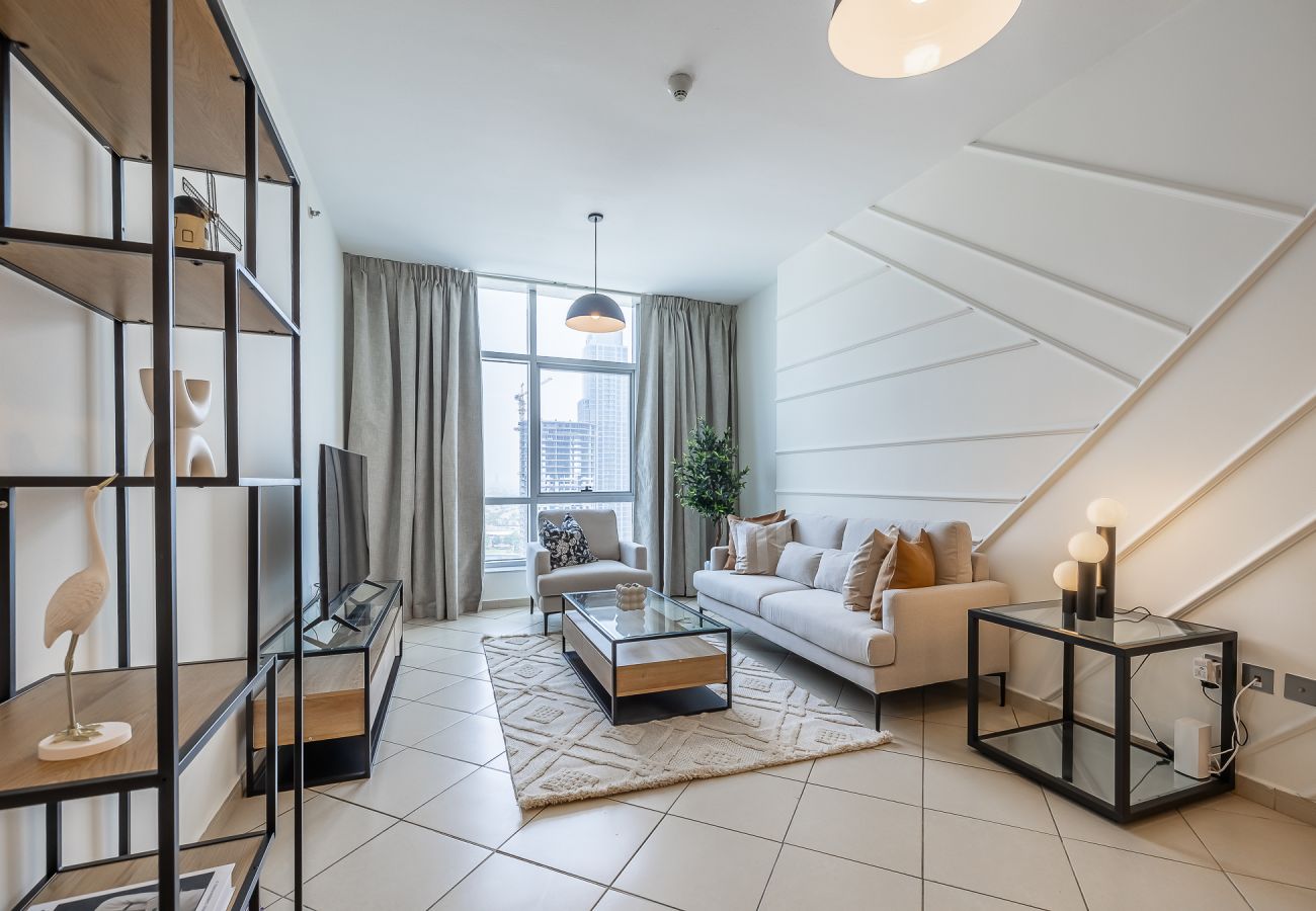 Apartment in Dubai -  Modern 1-Bedroom Apartment in Dubai Marina – Steps from the Metro & JBR Beach