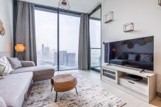 Apartment in Dubai -  Newly furnished & Cozy 1 BDR apartment with Burj Khalifa view / 3515