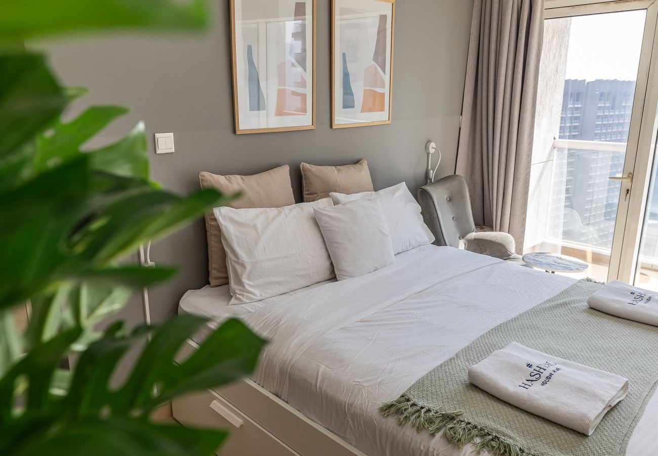 Studio in Dubai - Studio Apartment close to Burj Khalifa