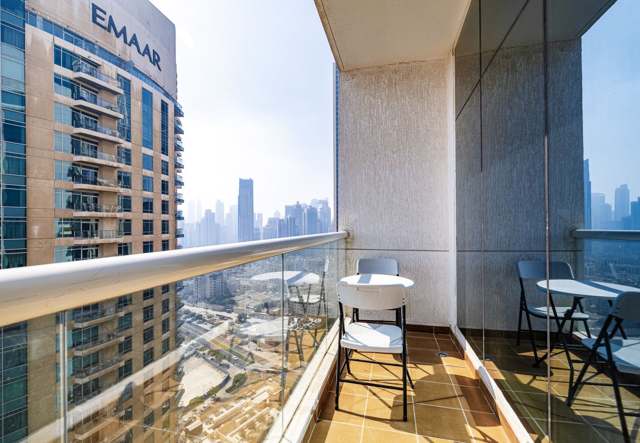 Studio in Dubai - Studio Apartment close to Burj Khalifa