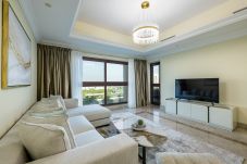 Apartment in Dubai - Newly furnished 1BDR on The Palm Fairmont South Residences 