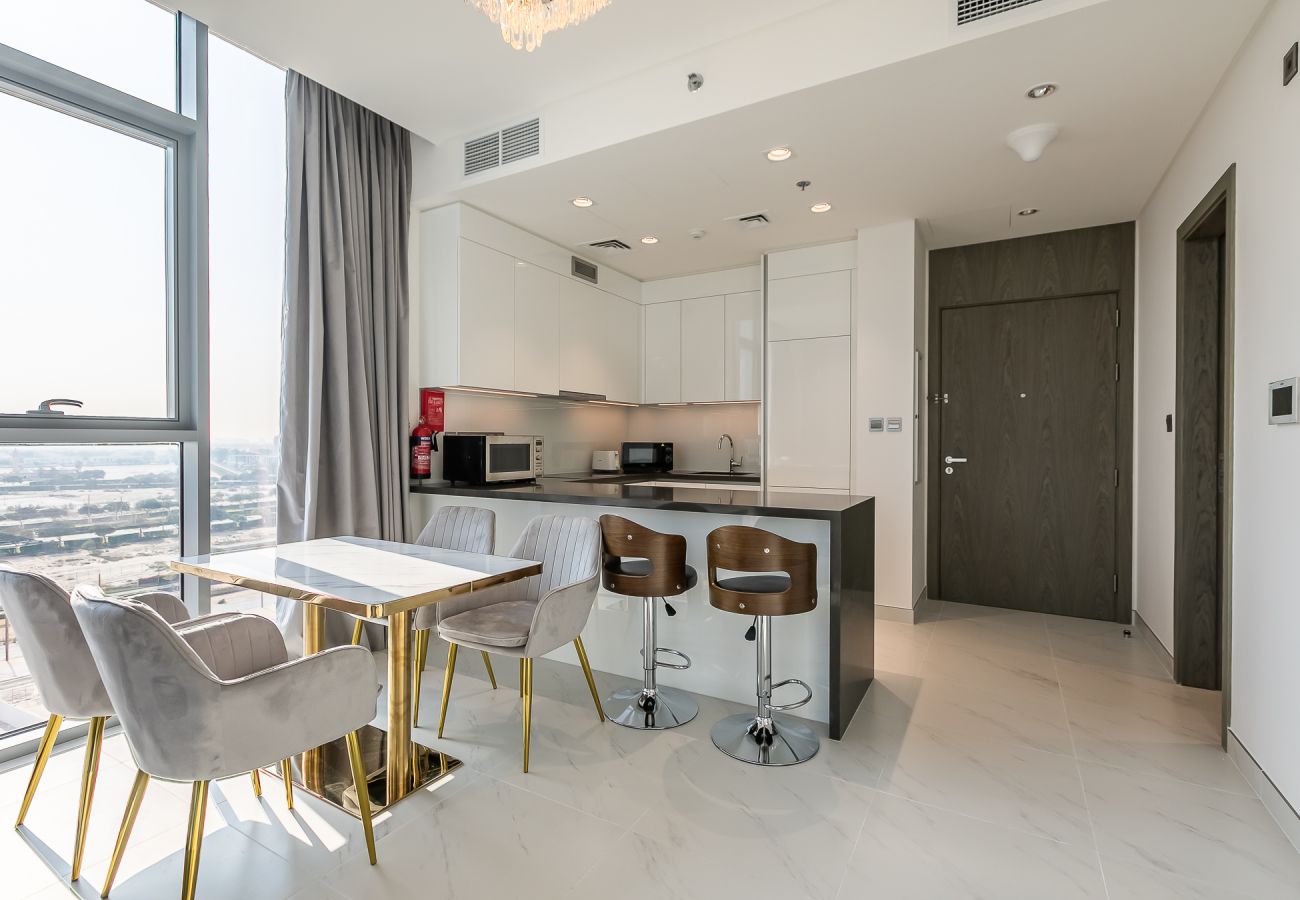 Apartment in Dubai - Lagoon-Facing 1BR Apartment | Residences 14, District One