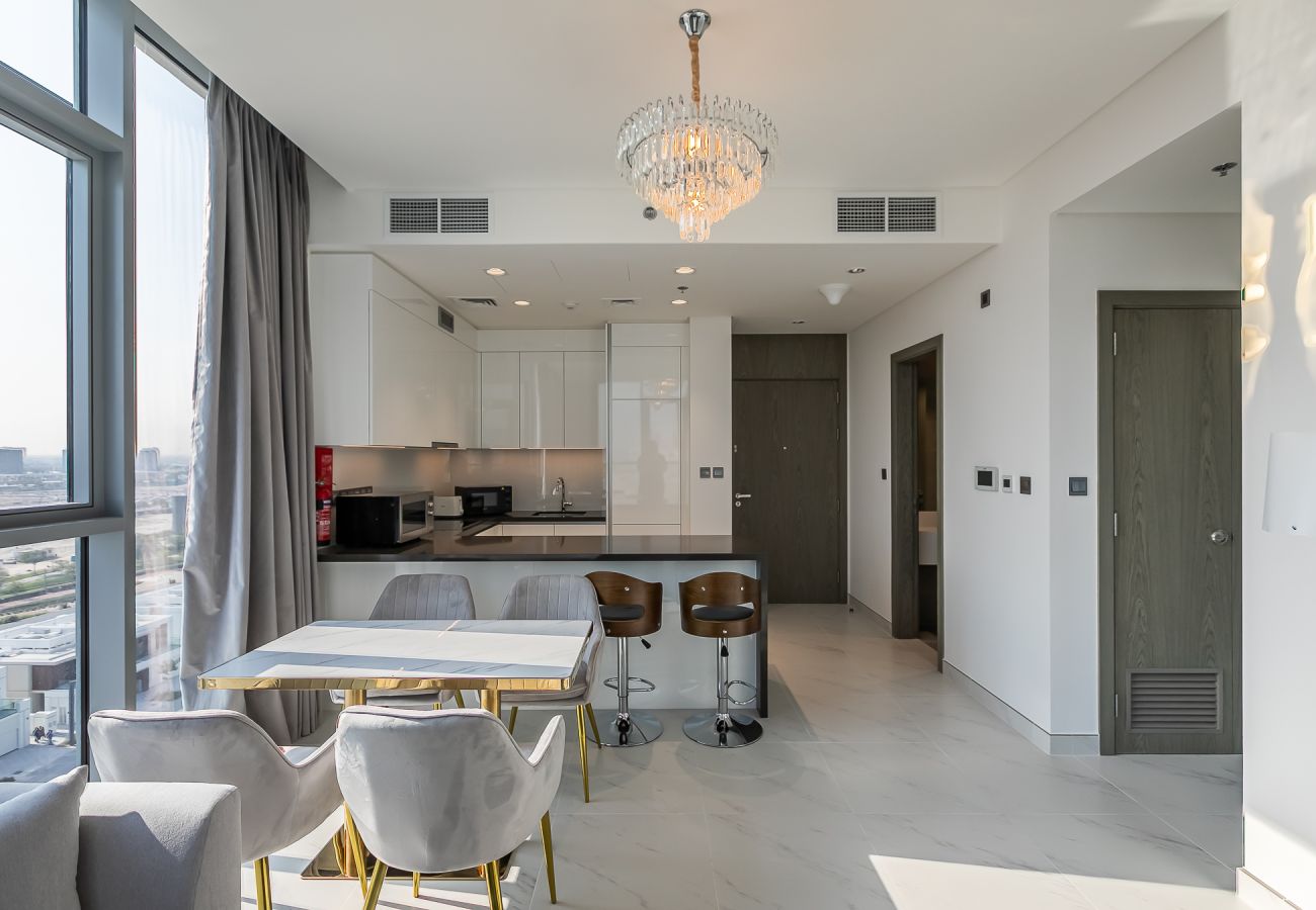 Apartment in Dubai - Lagoon-Facing 1BR Apartment | Residences 14, District One