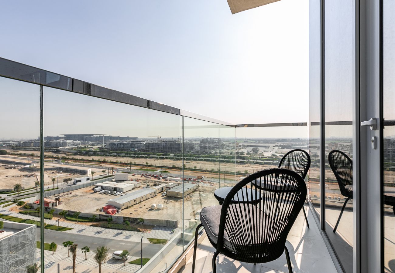 Apartment in Dubai - Lagoon-Facing 1BR Apartment | Residences 14, District One