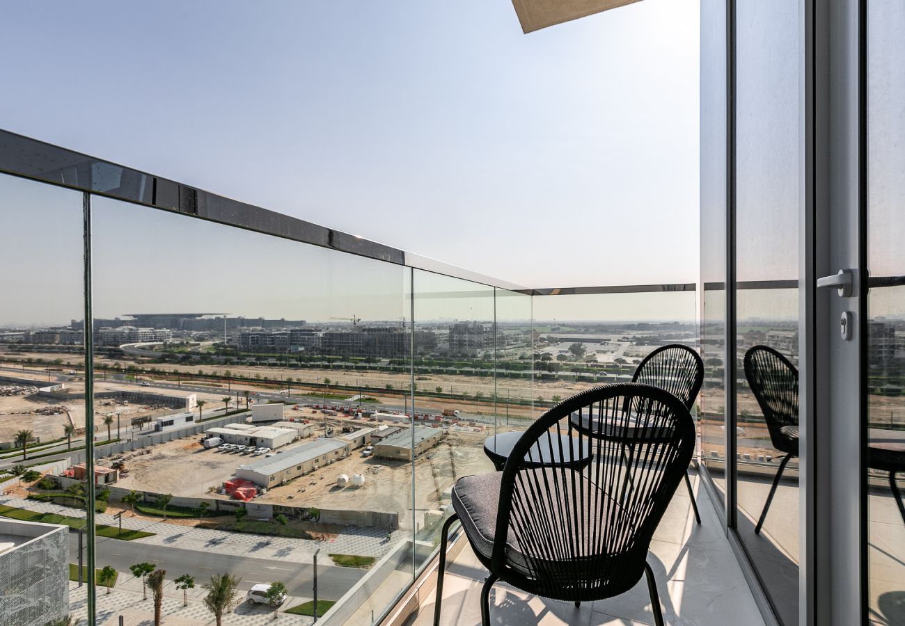 Apartment in Dubai - Lagoon-Facing 1BR Apartment | Residences 14, District One