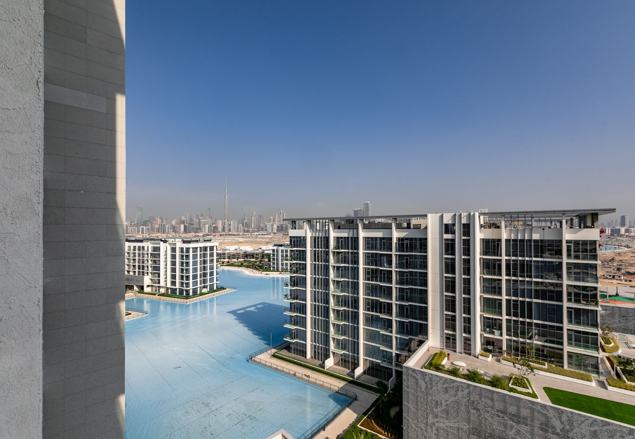 Apartment in Dubai - Lagoon-Facing 1BR Apartment | Residences 14, District One