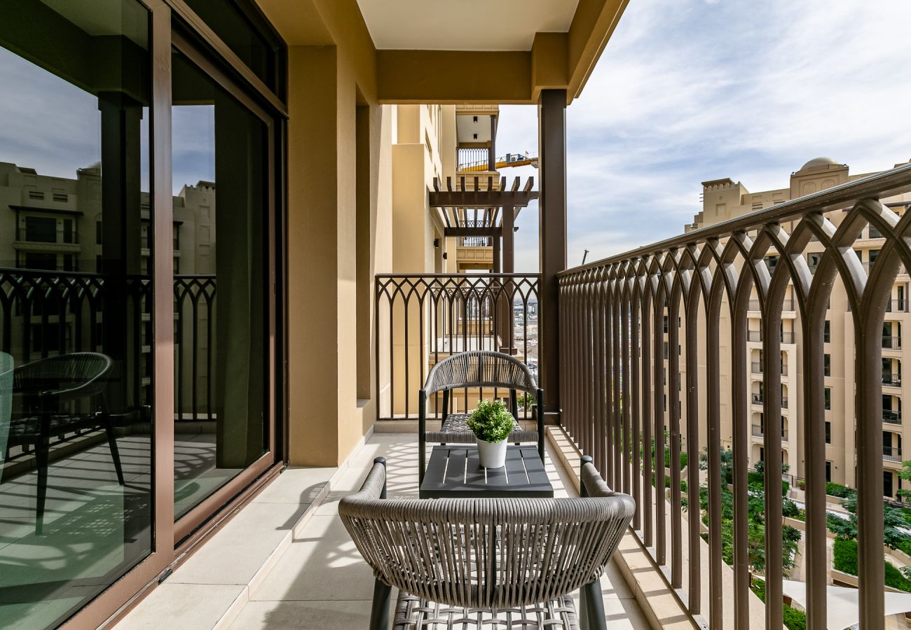 Apartment in Dubai - Chic 1-Bedroom Apartment | Asayel – Madinat Jumeirah Living