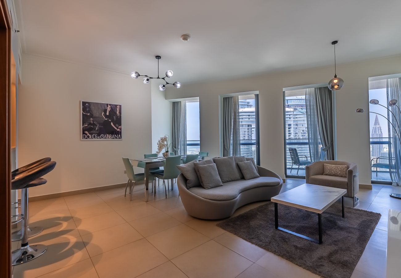 Apartment in Dubai - 2BDR apartment near Burj Khalifa I Downtown Dubai