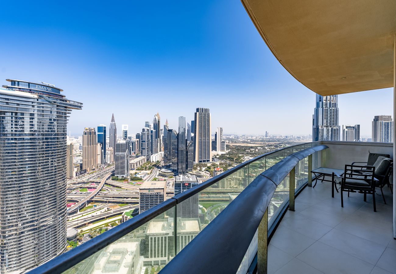 Apartment in Dubai - 2BDR apartment near Burj Khalifa I Downtown Dubai