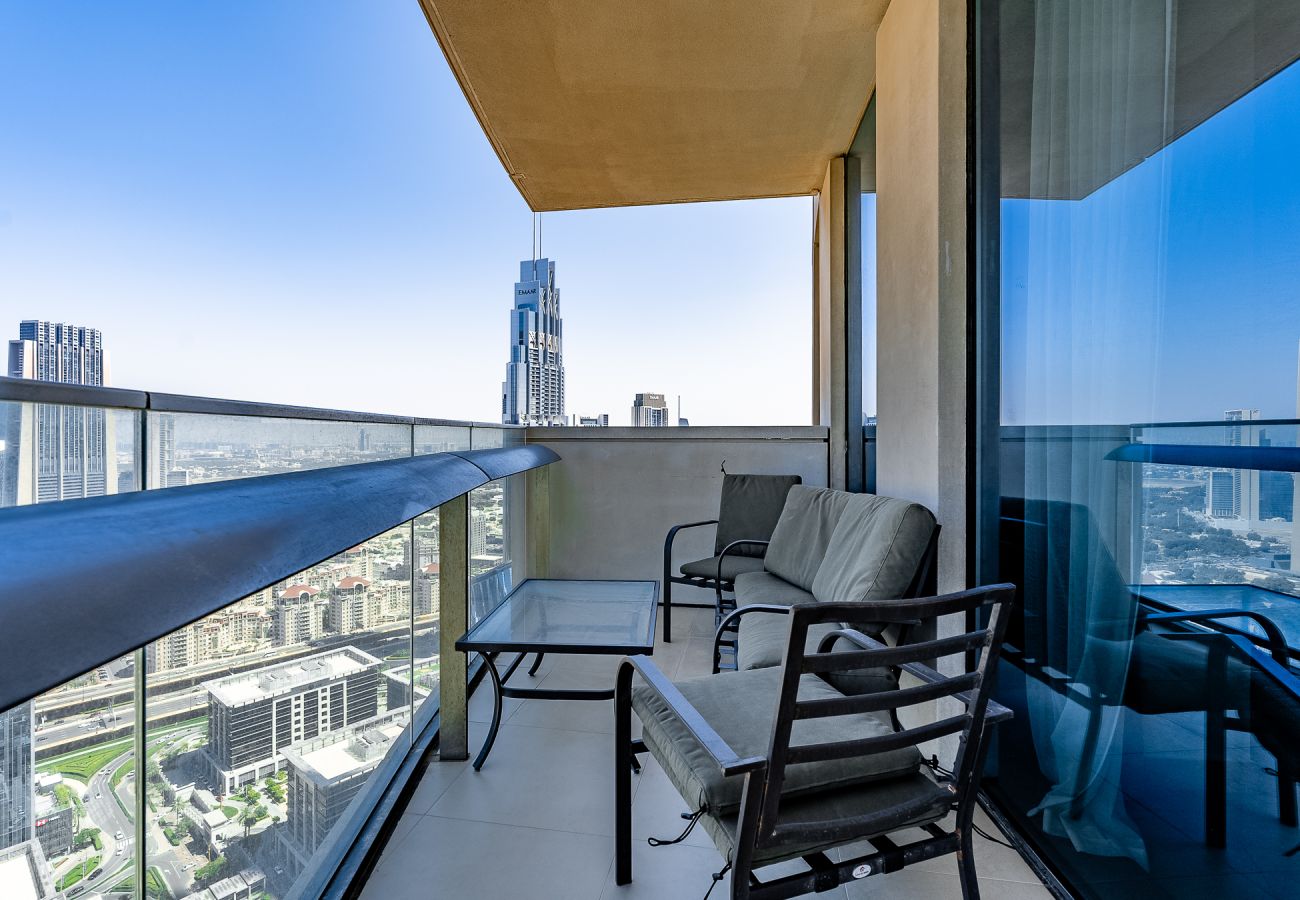 Apartment in Dubai - 2BDR apartment near Burj Khalifa I Downtown Dubai
