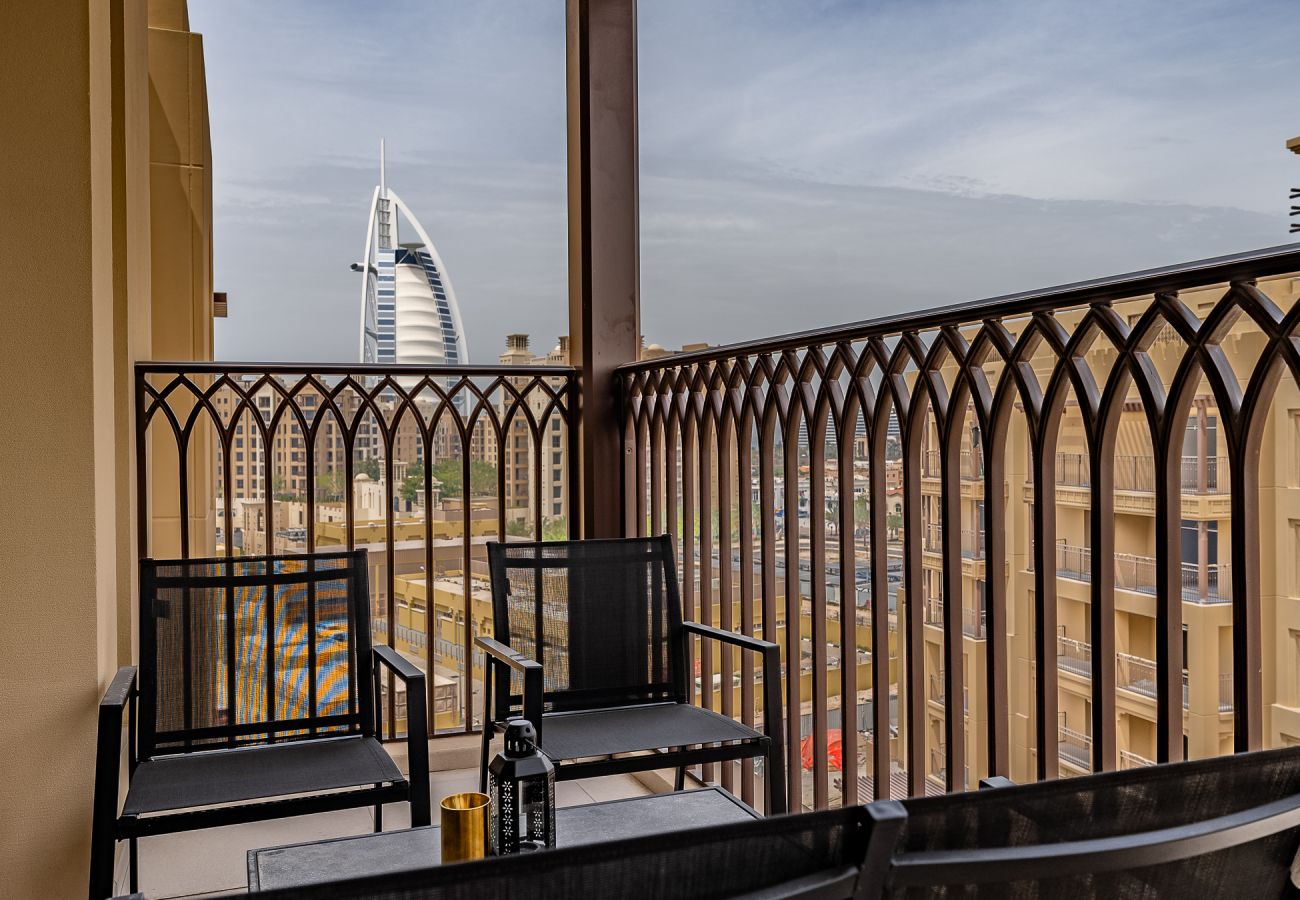 Apartment in Dubai - Spacious 1- Bedroom apartment in Madinat Jumeirah Living I Beachside Bliss