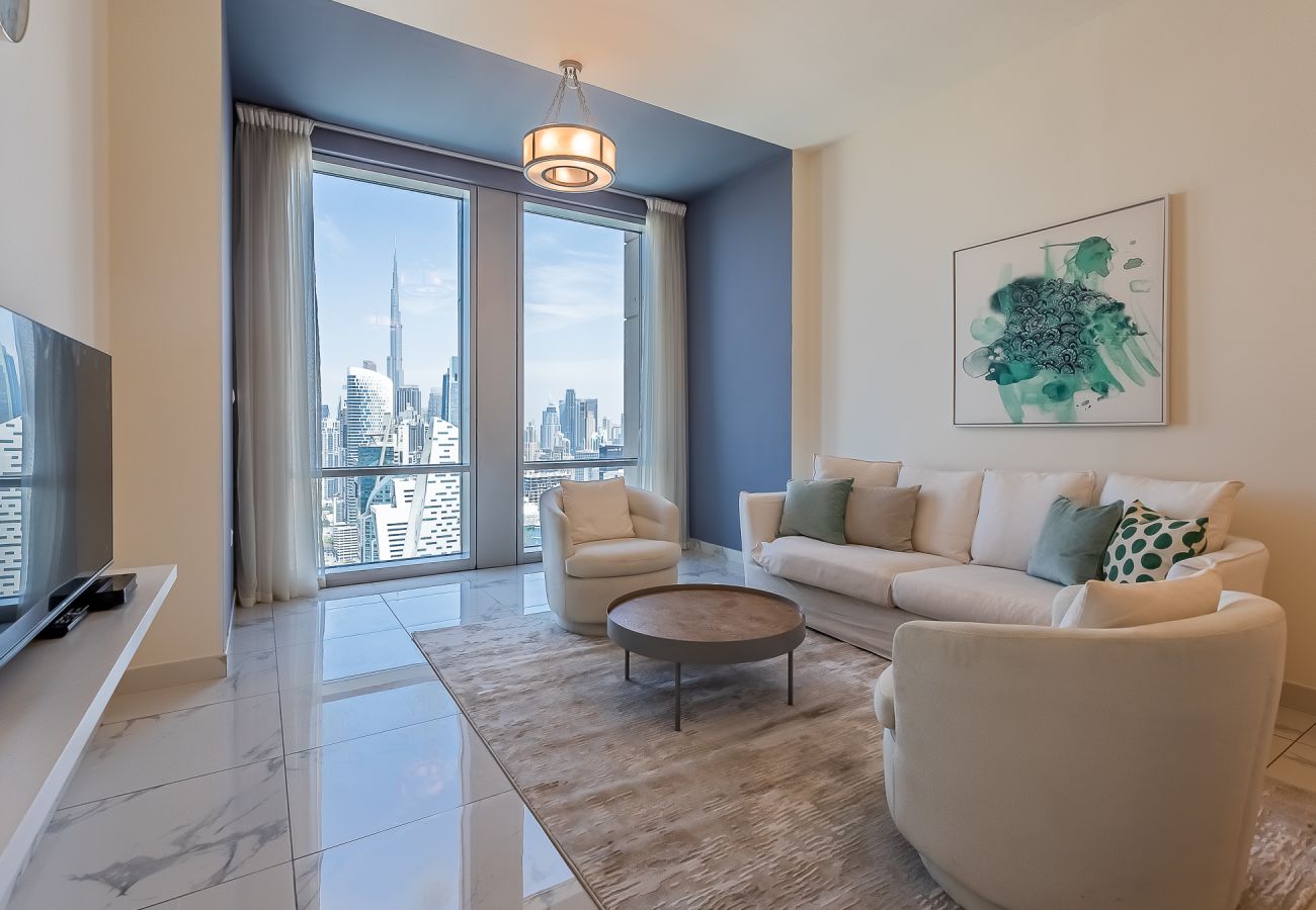 Apartment in Dubai - Elegant 3-Bedroom Apartment with Maid’s Room in Noora Tower – Al Habtoor City