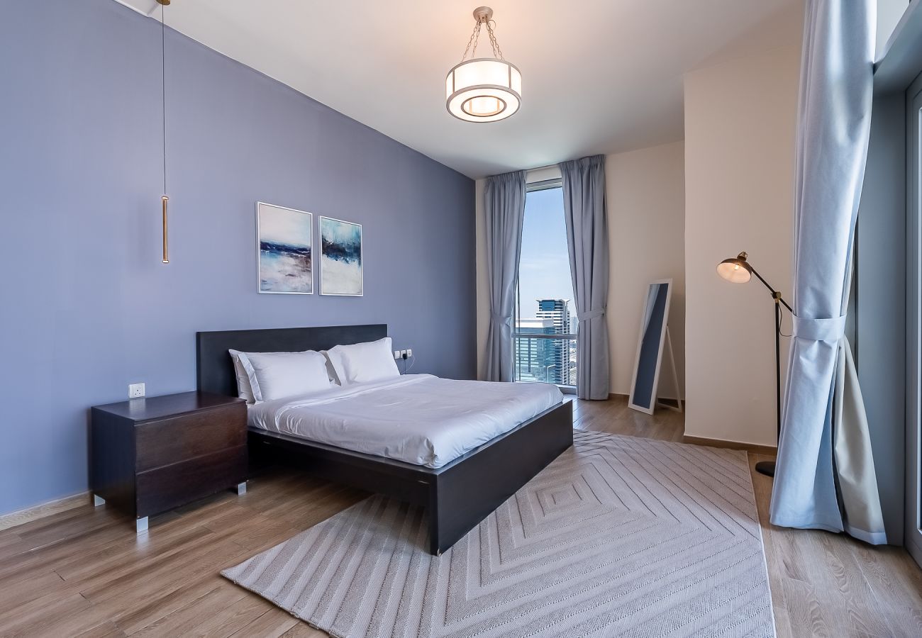 Apartment in Dubai - Elegant 3-Bedroom Apartment with Maid’s Room in Noora Tower – Al Habtoor City