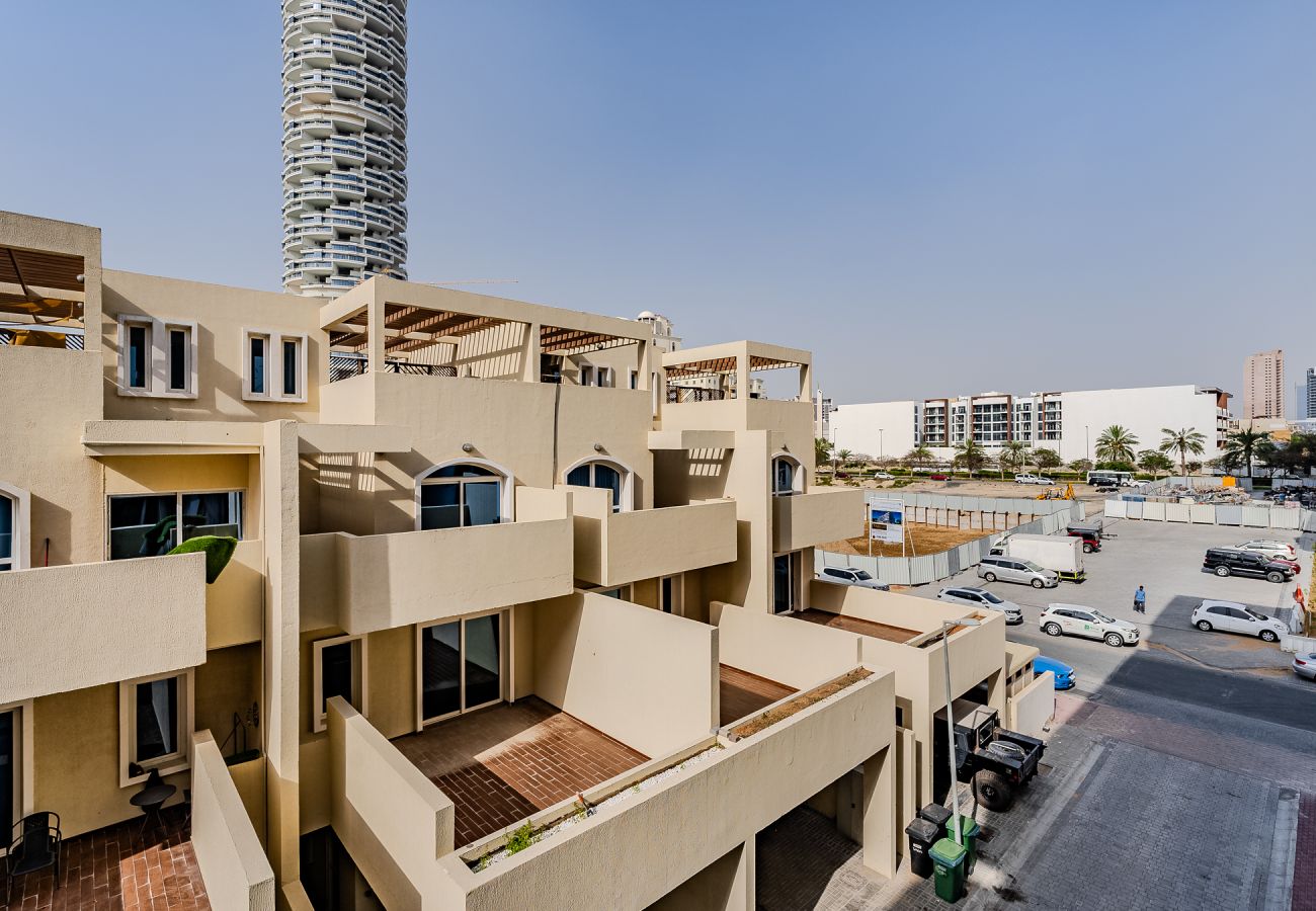 Apartment in Dubai - Stunning studio Apartment in JVC I Luma 