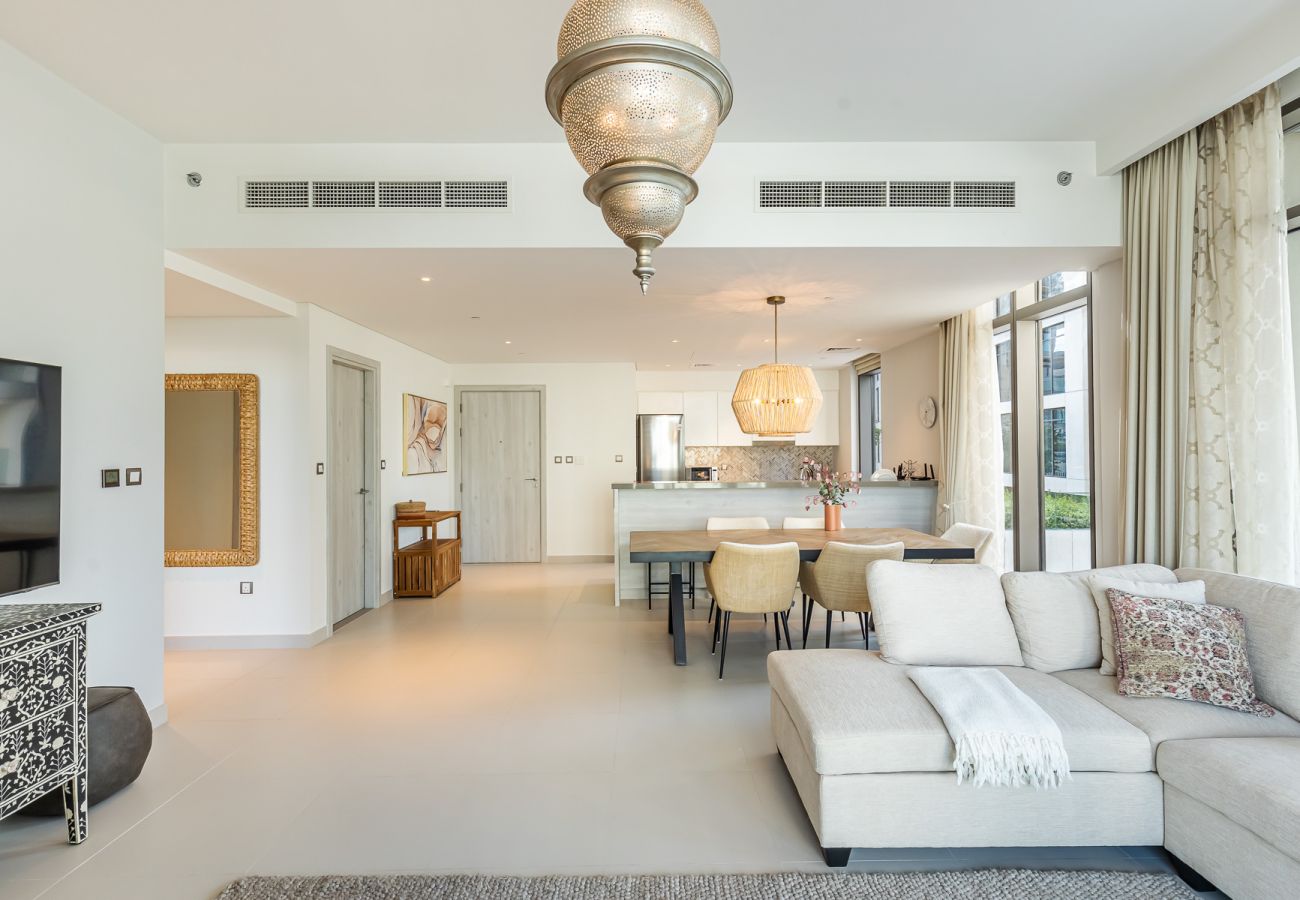 Apartment in Dubai - Luxurious 2-Bedroom Apartment | Breathtaking Views | Dubai Creek Harbour