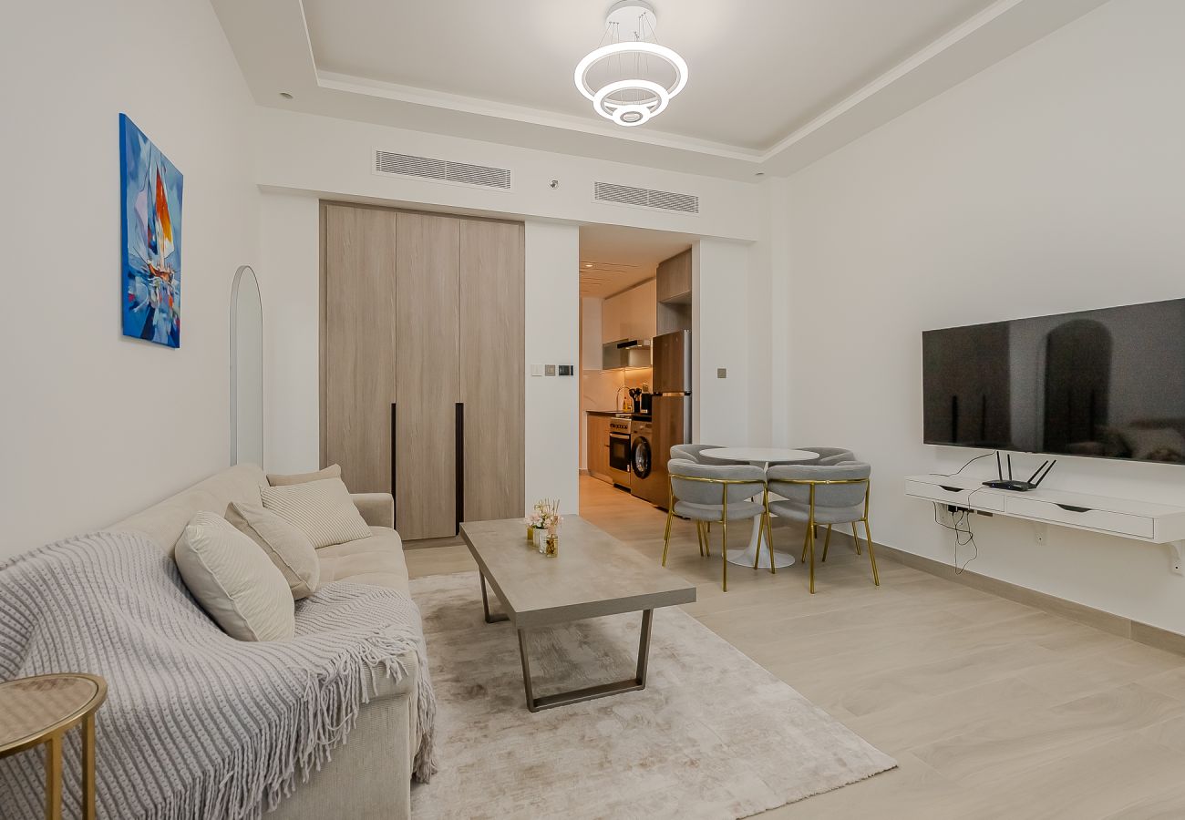 Apartment in Dubai - Bright & Stylish Studio in JLT – Medore Tower