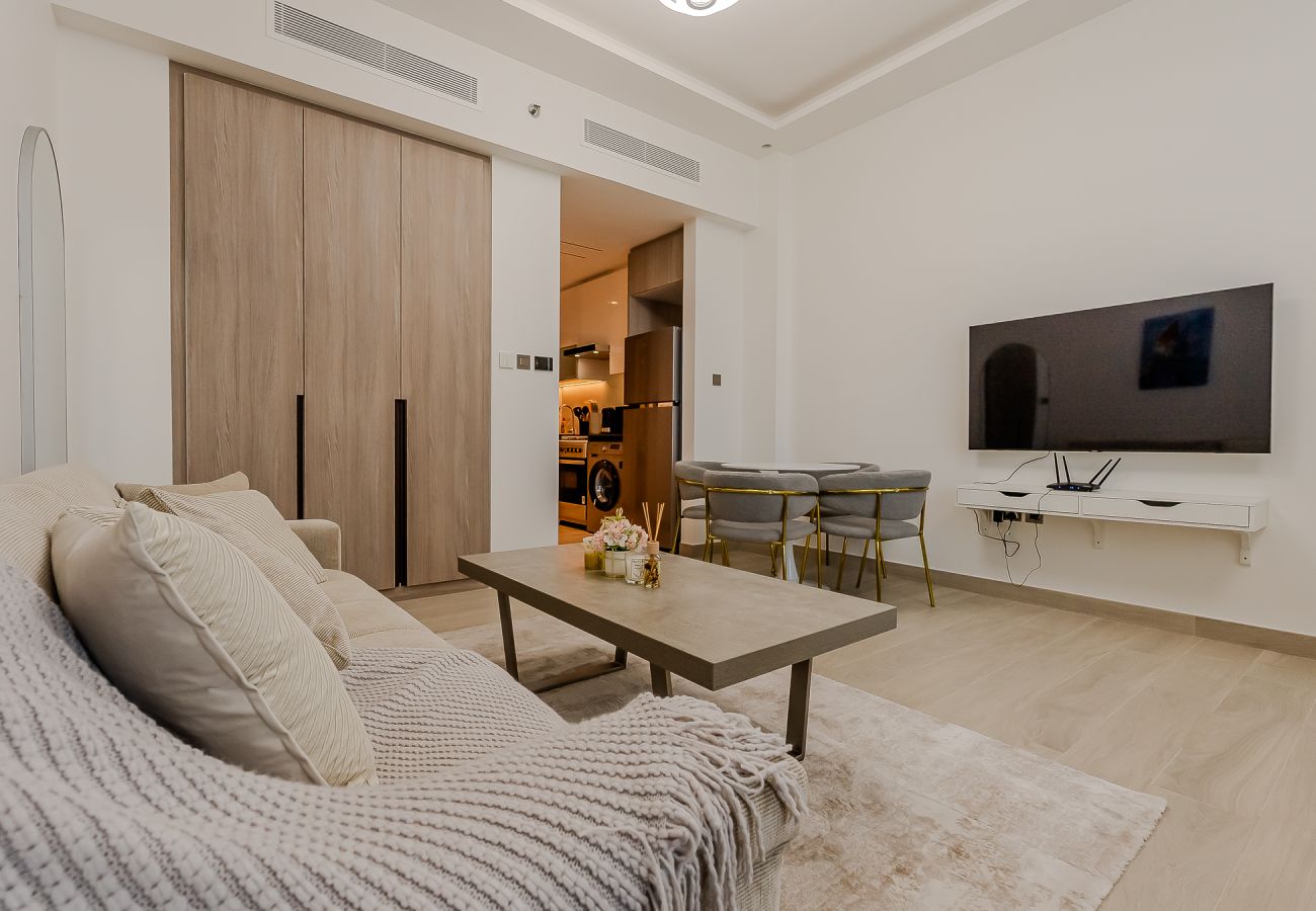 Apartment in Dubai - Bright & Stylish Studio in JLT – Medore Tower