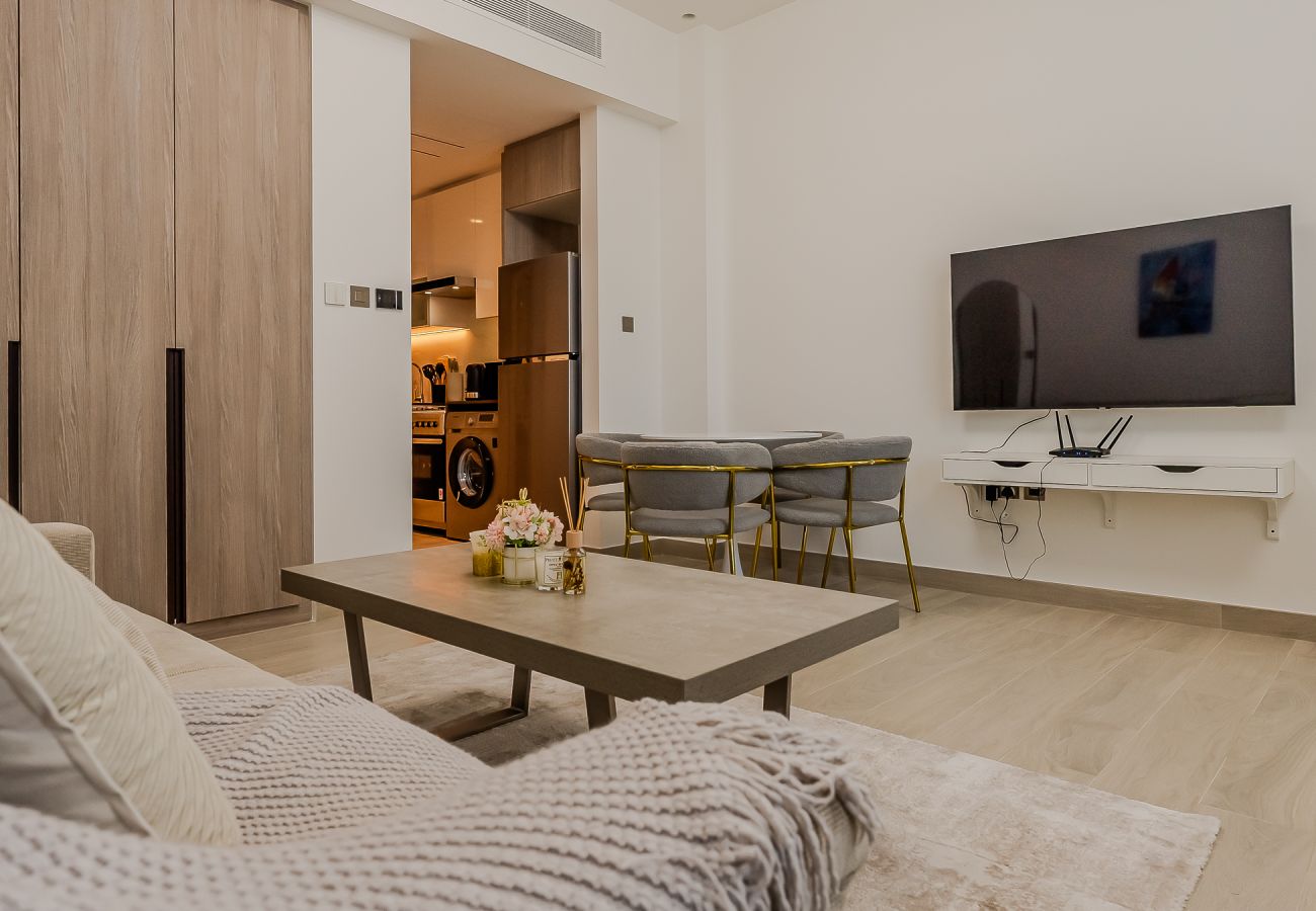 Apartment in Dubai - Bright & Stylish Studio in JLT – Medore Tower