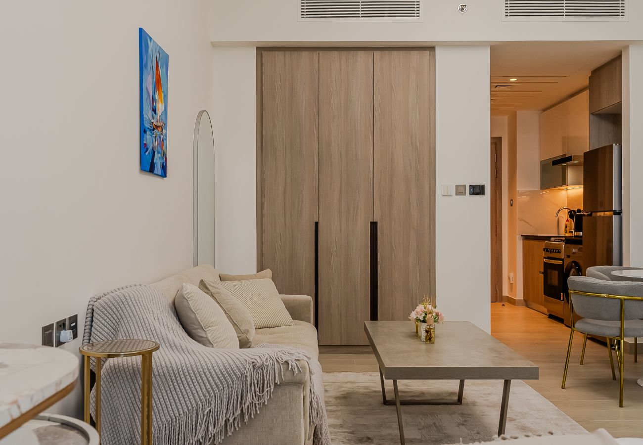 Apartment in Dubai - Bright & Stylish Studio in JLT – Medore Tower