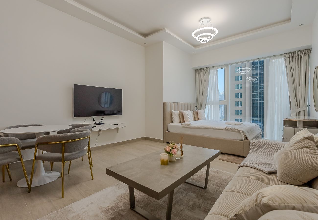 Apartment in Dubai - Bright & Stylish Studio in JLT – Medore Tower