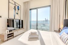 Apartment in Dubai - Exquisite 1BDR apartment with Burj Khalifa View 