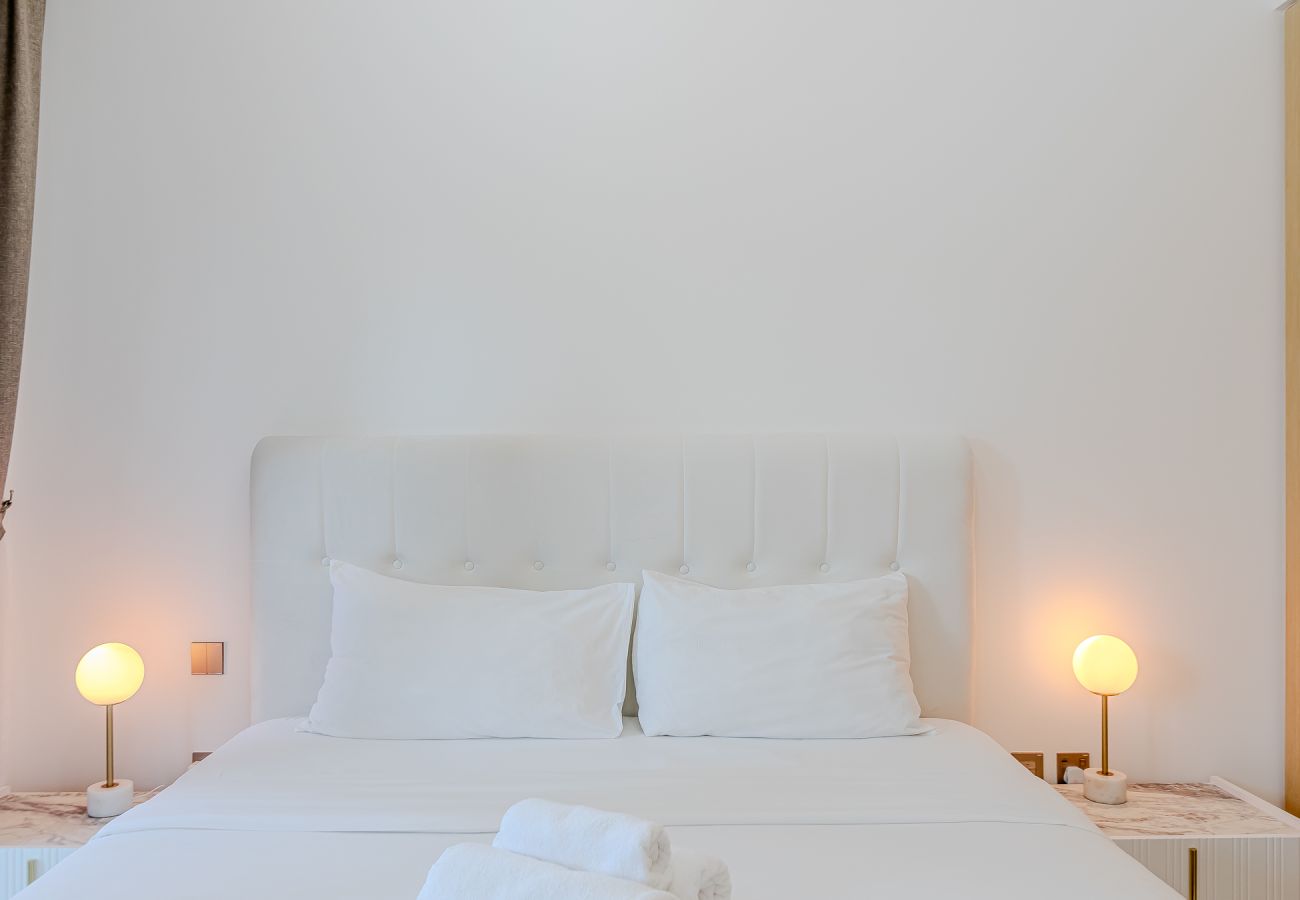 Apartment in Dubai - Stunning 1 BDR apartment in Dubai Creek Harbour