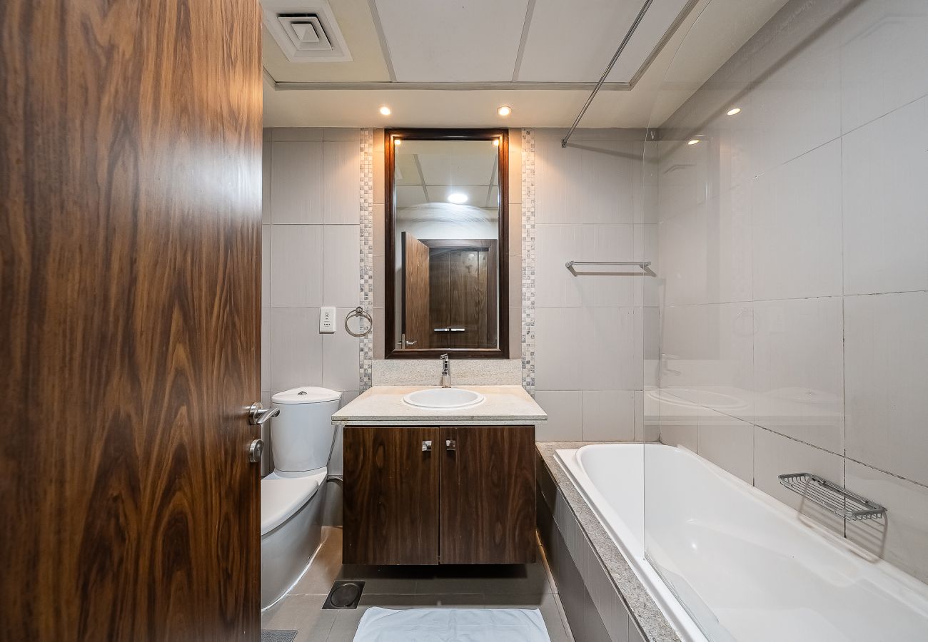 Apartment in Dubai - Stylish 1BDR in Bussiness Bay