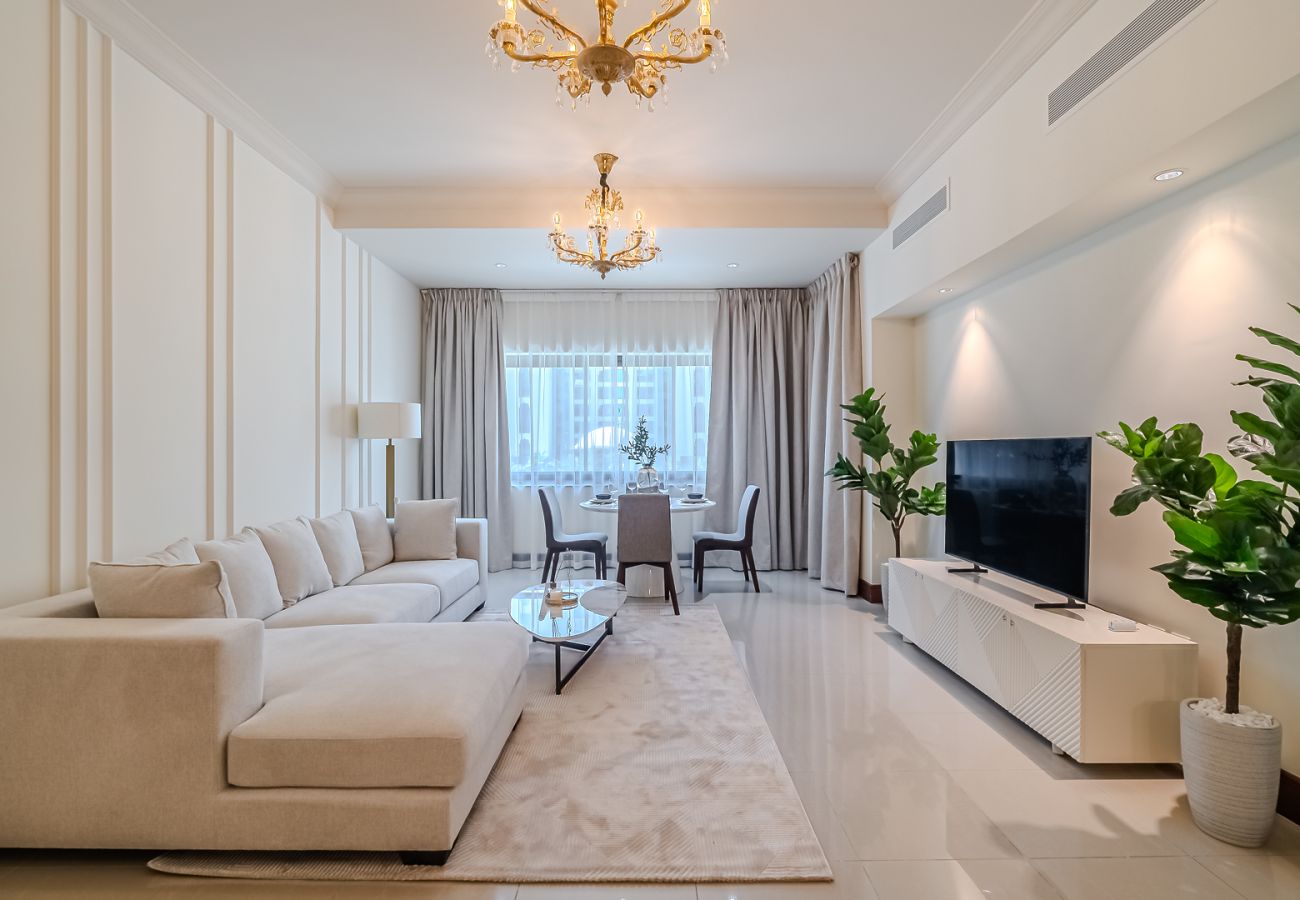 Apartment in Dubai - Apartment with Palm Jumeirah view I Golden Mile 