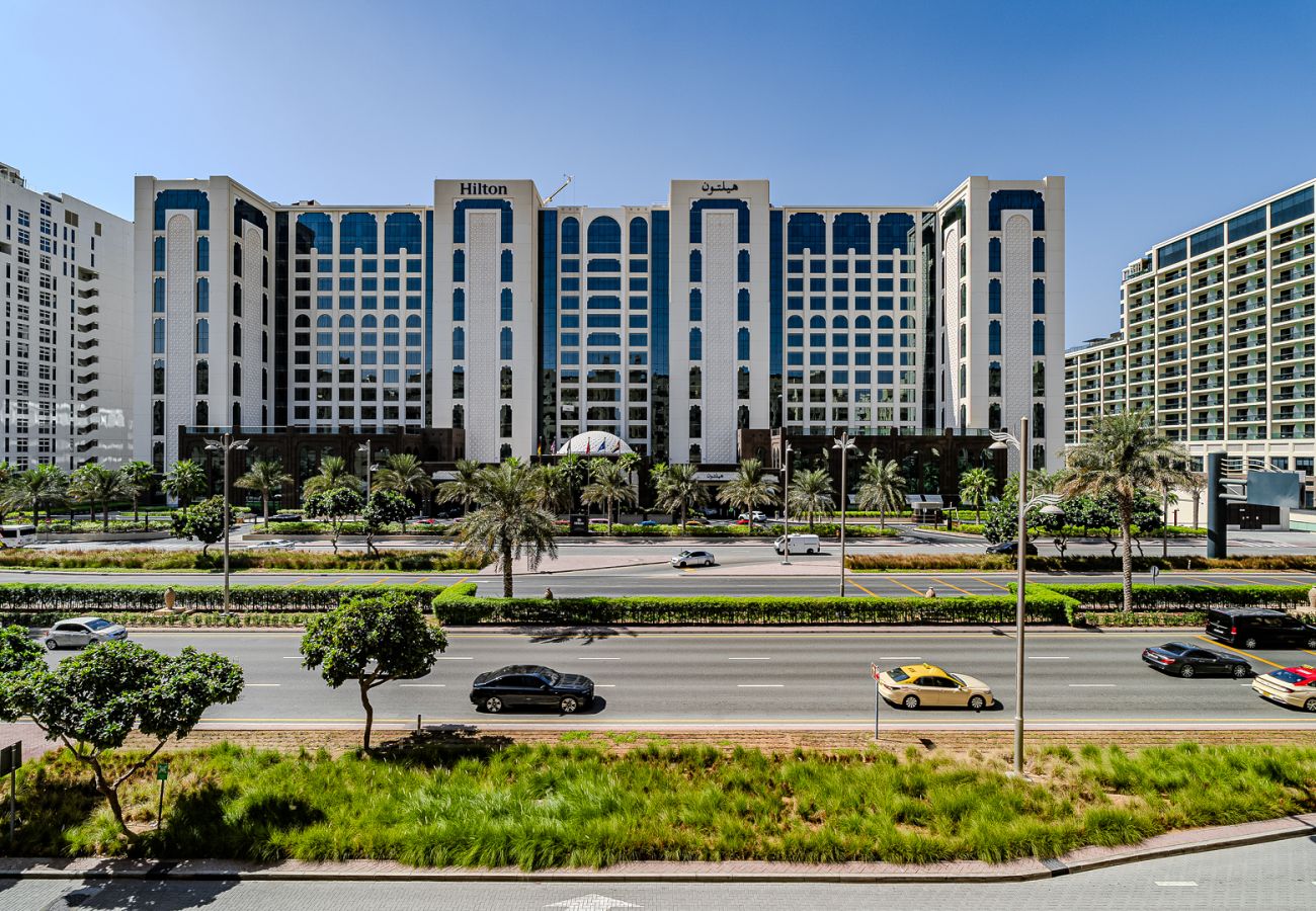 Apartment in Dubai - Apartment with Palm Jumeirah view I Golden Mile 