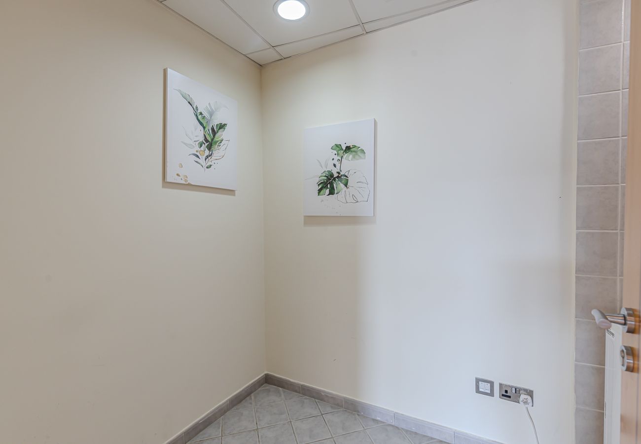 Apartment in Dubai - Spacious 3BDR Apartment in Marina with Office