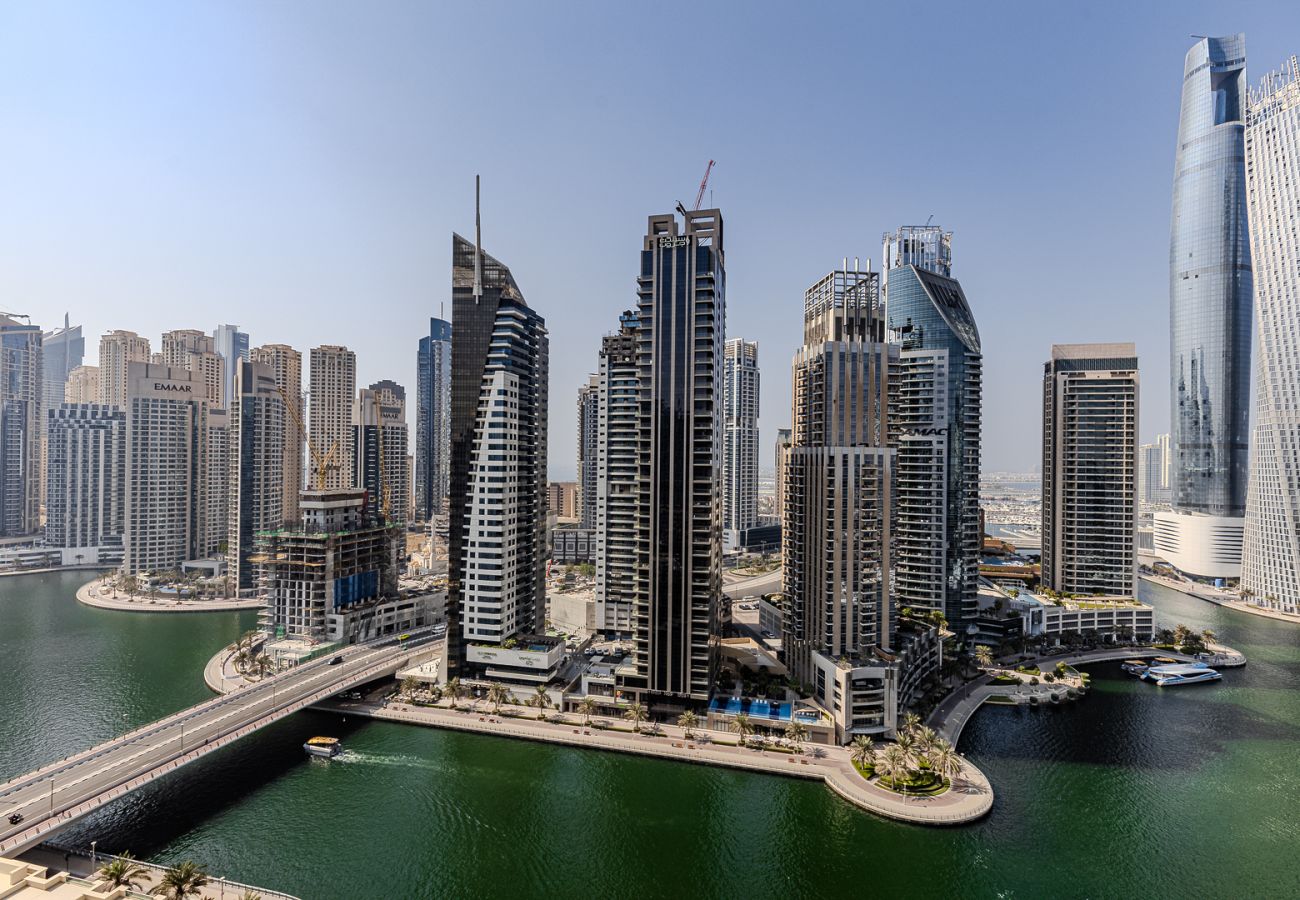 Apartment in Dubai - Spacious 3BDR Apartment in Marina with Office