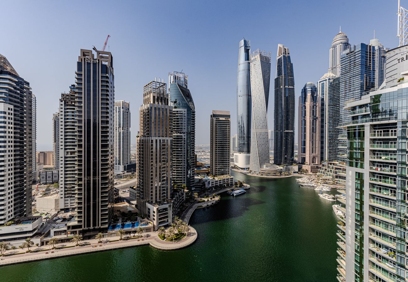 Apartment in Dubai - Spacious 3BDR Apartment in Marina with Office