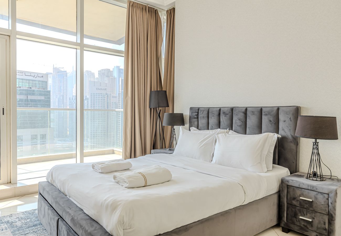 Apartment in Dubai - Spacious 3BDR Apartment in Marina with Office
