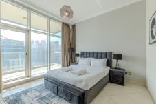 Apartment in Dubai - Spacious 3BDR Apartment in Marina with Office