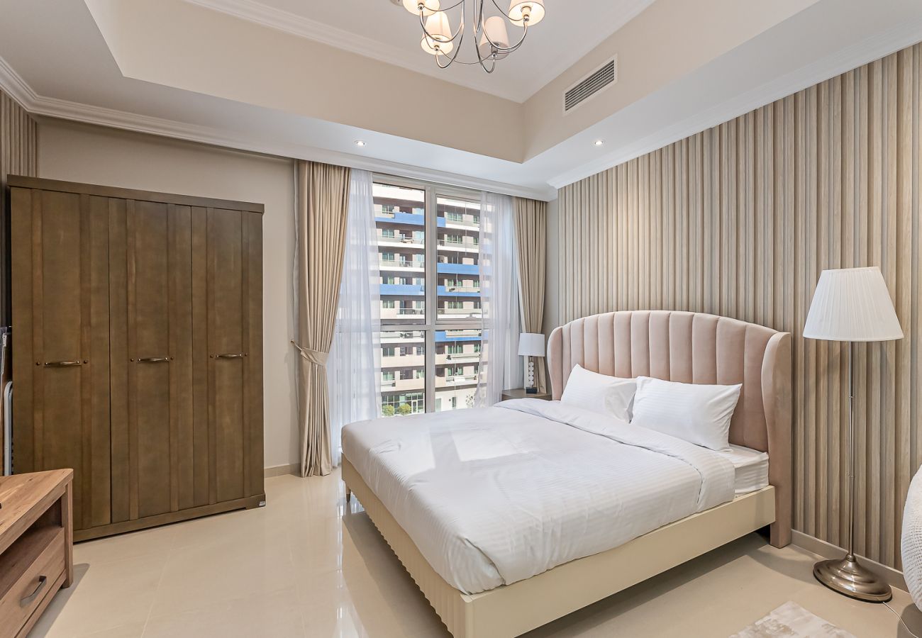 Apartment in Dubai - Bright & Stylish Studio Apartment in the Heart of Downtown Dubai