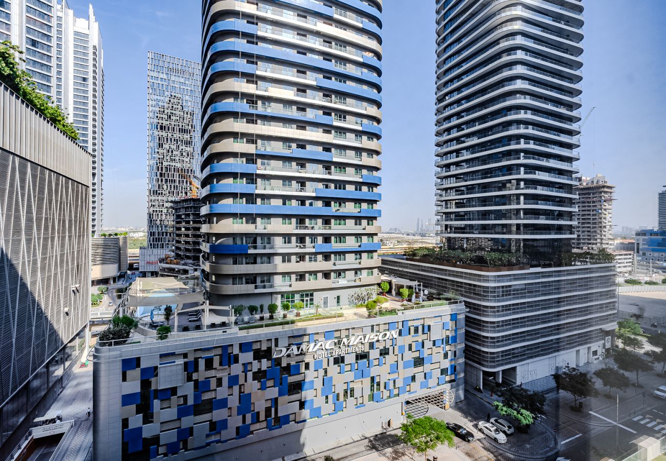 Apartment in Dubai - Bright & Stylish Studio Apartment in the Heart of Downtown Dubai