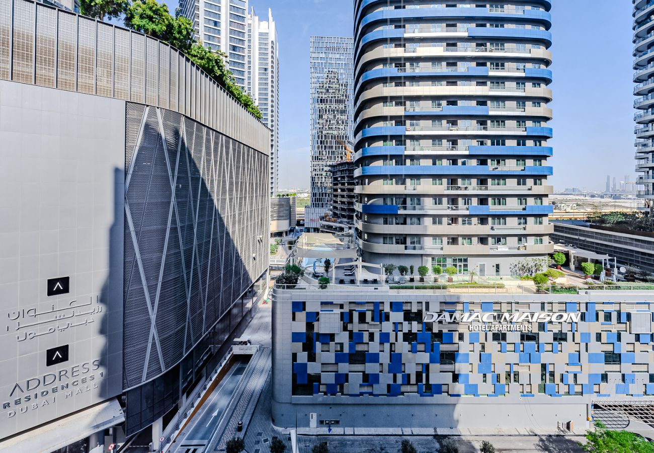 Apartment in Dubai - Bright & Stylish Studio Apartment in the Heart of Downtown Dubai