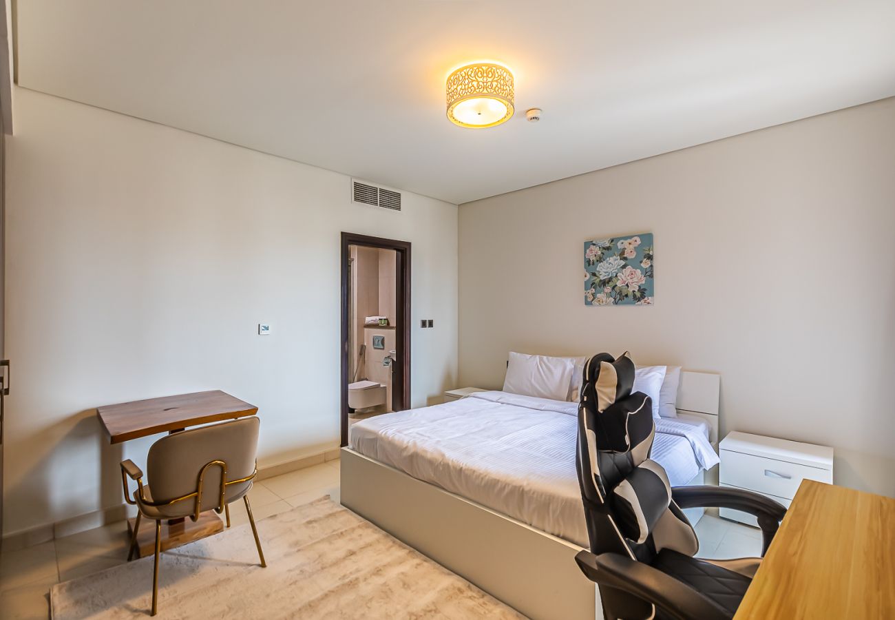 Apartment in Dubai - Renovated 3BDR in Palm Jumeirah