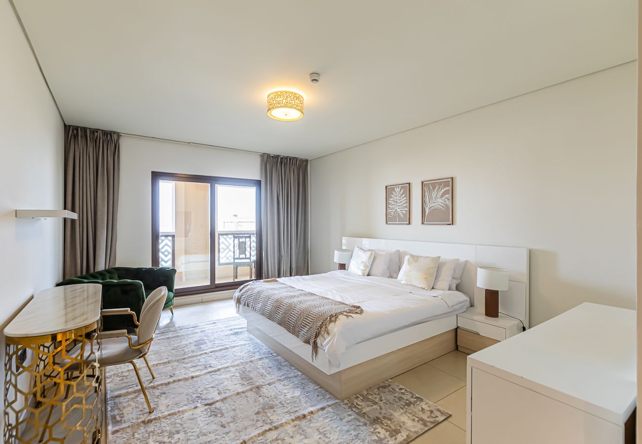 Apartment in Dubai - Renovated 3BDR in Palm Jumeirah
