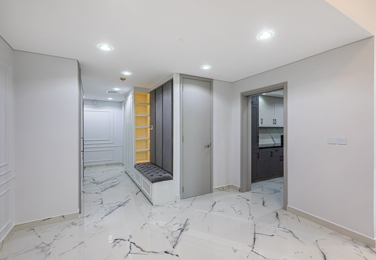 Apartment in Dubai - Chic & Functional 1-Bedroom Apartment in 29 Boulevard, Downtown Dubai