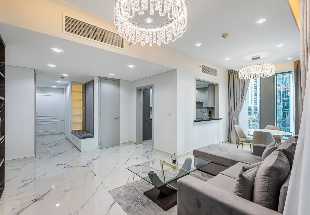 Apartment in Dubai - Chic & Functional 1-Bedroom Apartment in 29 Boulevard, Downtown Dubai